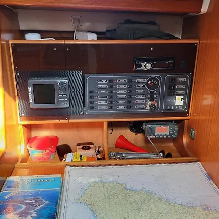 Botel Velero Beneteau Cyclades 43.4 Palma de Mallorca