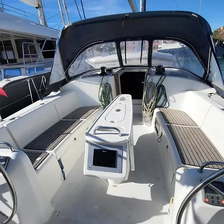 Velero Beneteau Cyclades 43.4 Botel Palma de Mallorca